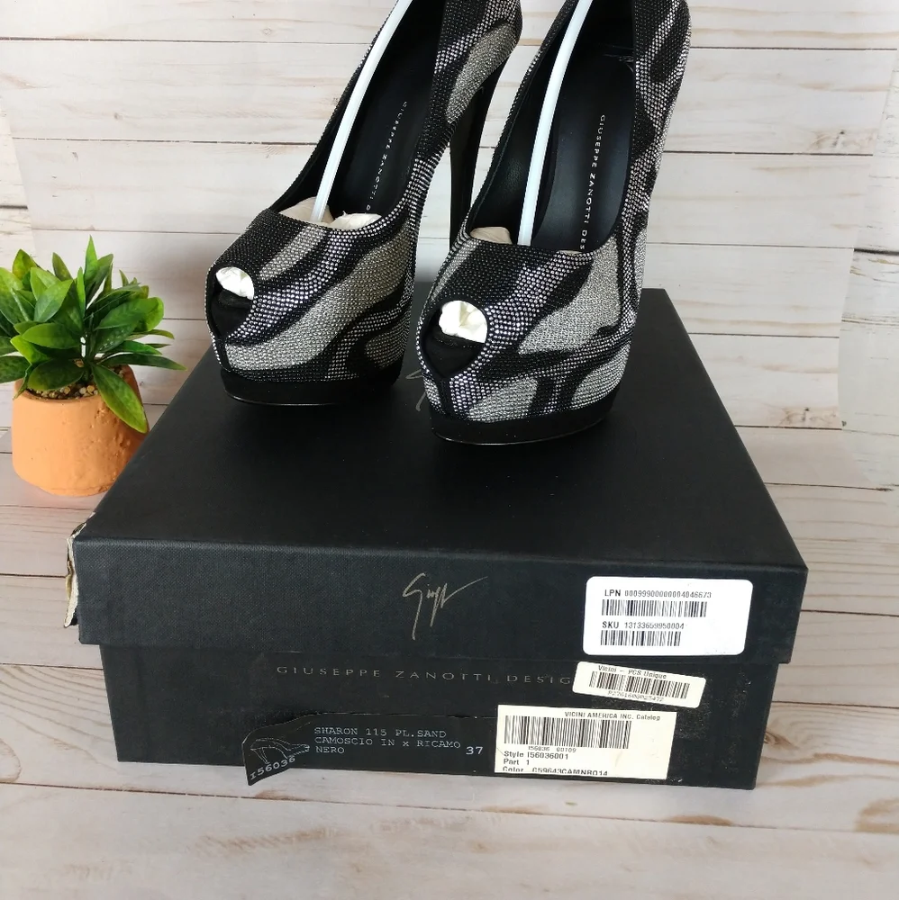 Giuseppe Zanotti Super Sharon Peep Toe Stiletto Platform Pumps EU 37